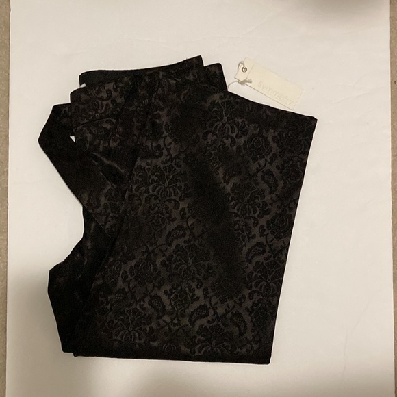 Symmetry cropped trousers floral print, prune color background Size M - Picture 14 of 14